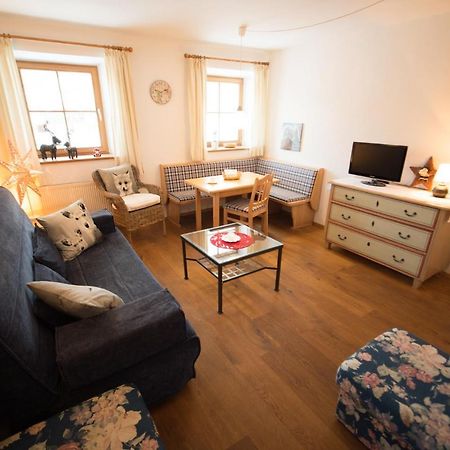 Ferienwohnung Huberhof โอแบร์นดอร์ฟ อิน ทิโรล ภายนอก รูปภาพ