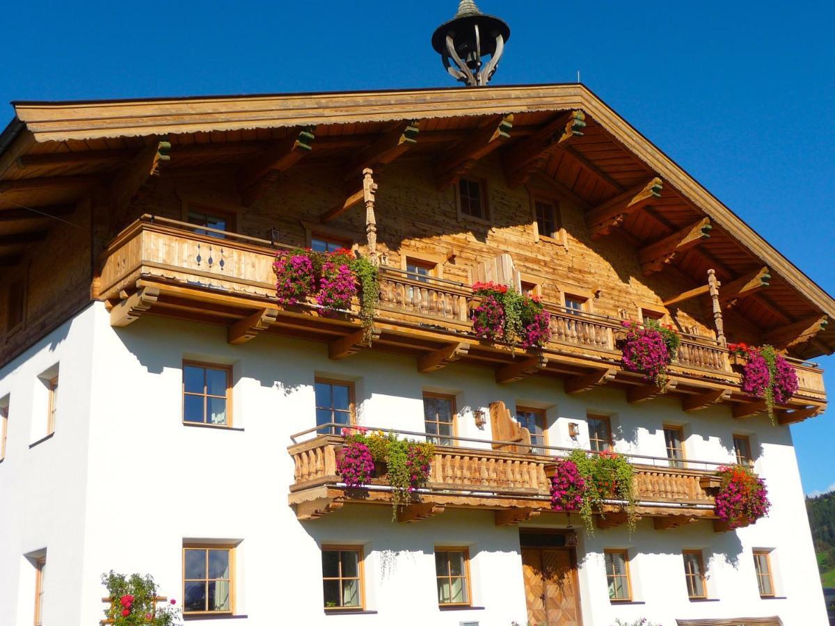 Ferienwohnung Huberhof โอแบร์นดอร์ฟ อิน ทิโรล ภายนอก รูปภาพ