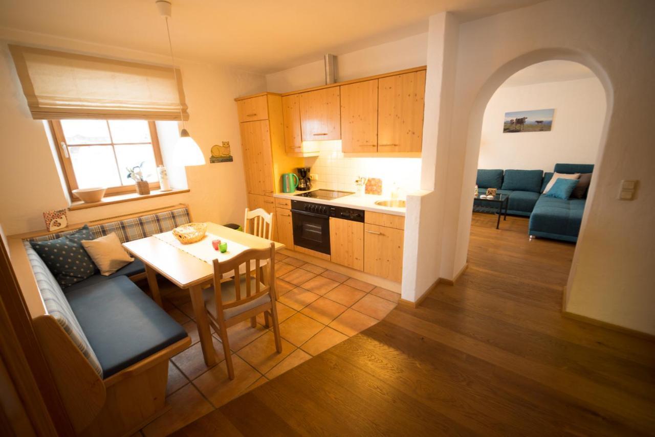 Ferienwohnung Huberhof โอแบร์นดอร์ฟ อิน ทิโรล ภายนอก รูปภาพ