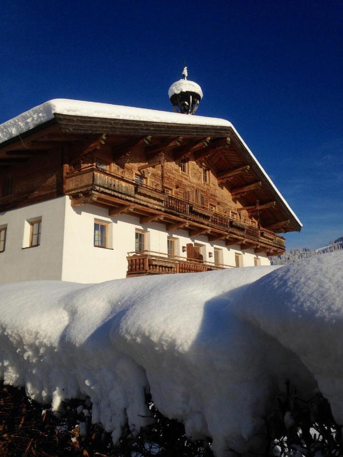 Ferienwohnung Huberhof โอแบร์นดอร์ฟ อิน ทิโรล ภายนอก รูปภาพ